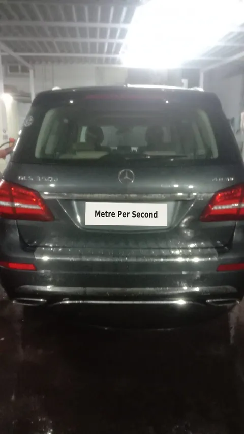 Mercedes-Benz GLS rear view with Metre Per Second replacing the registration